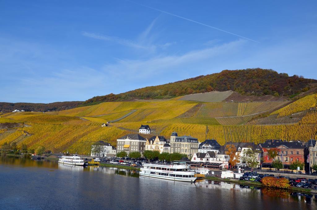 Mosel Roeschen Villa Bernkastel-Kues Exterior photo